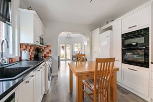 Kitchen- click for photo gallery
